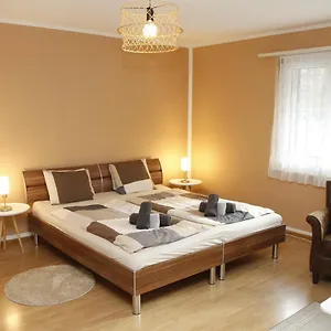 Bed & Breakfast Breite, Bazel