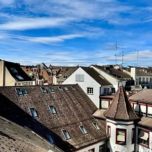  Appartement Center Rooftop With Oldtown View